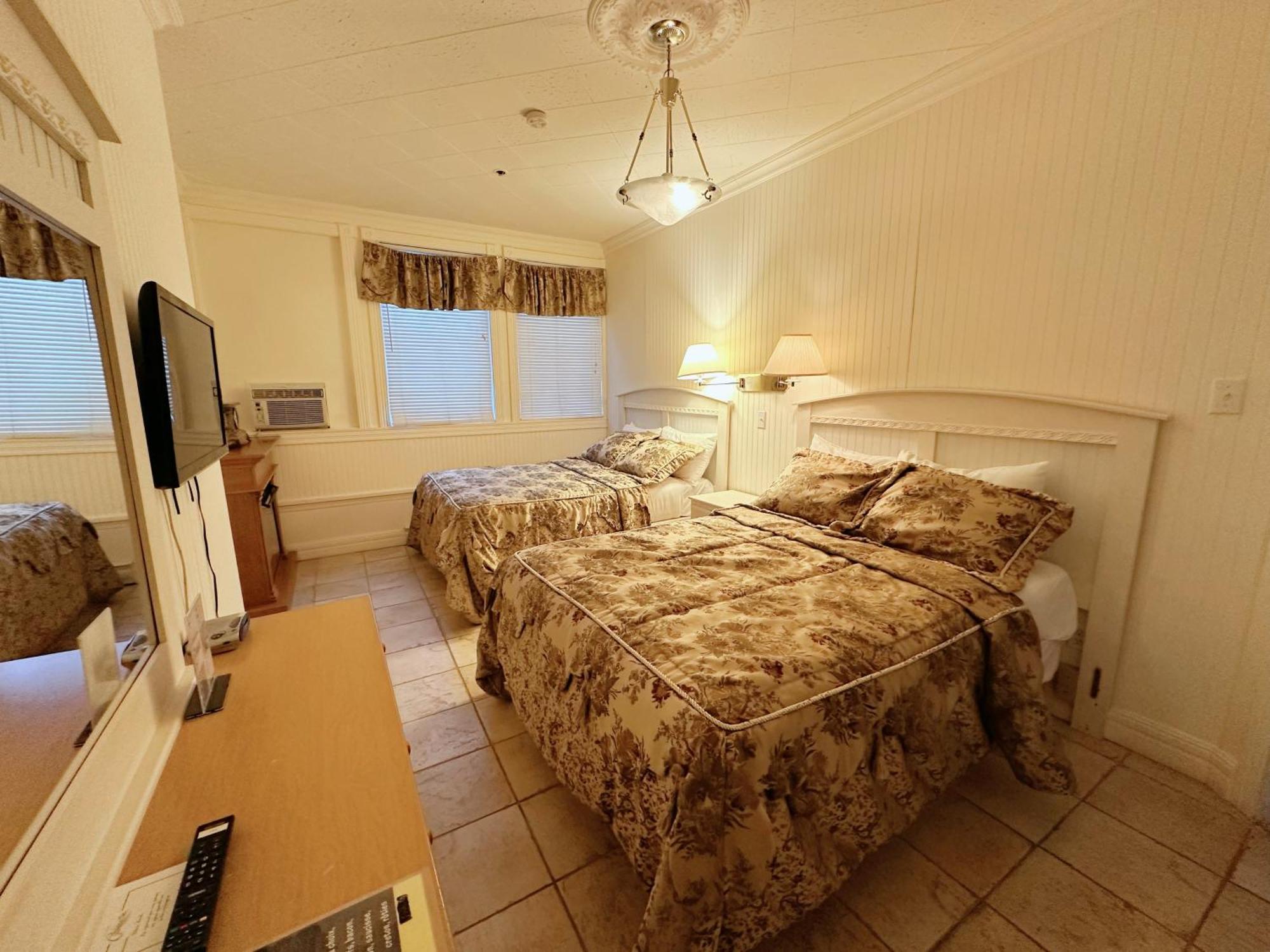Hotel La Caravelle Baie-Comeau Εξωτερικό φωτογραφία