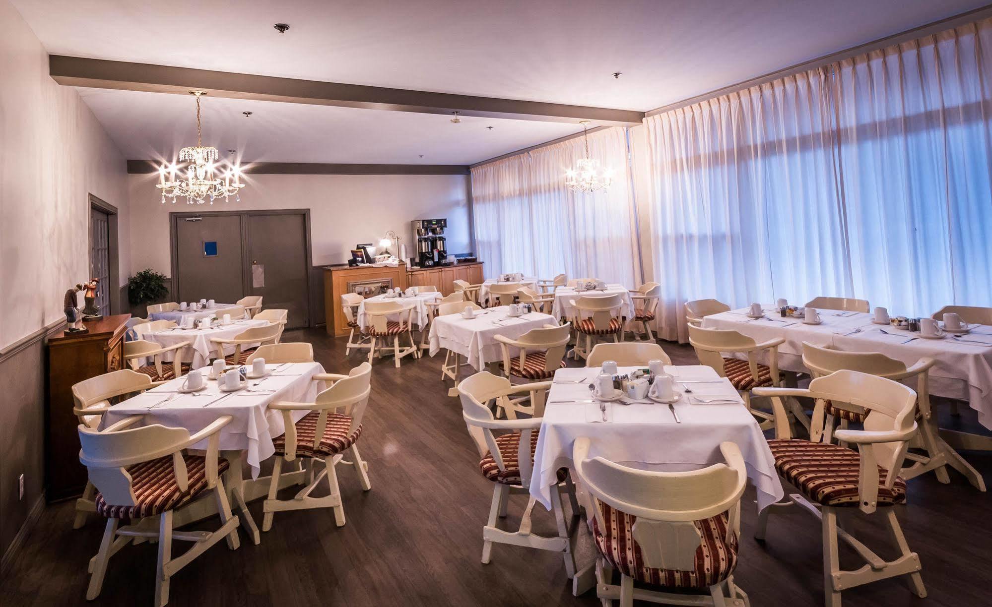 Hotel La Caravelle Baie-Comeau Εξωτερικό φωτογραφία