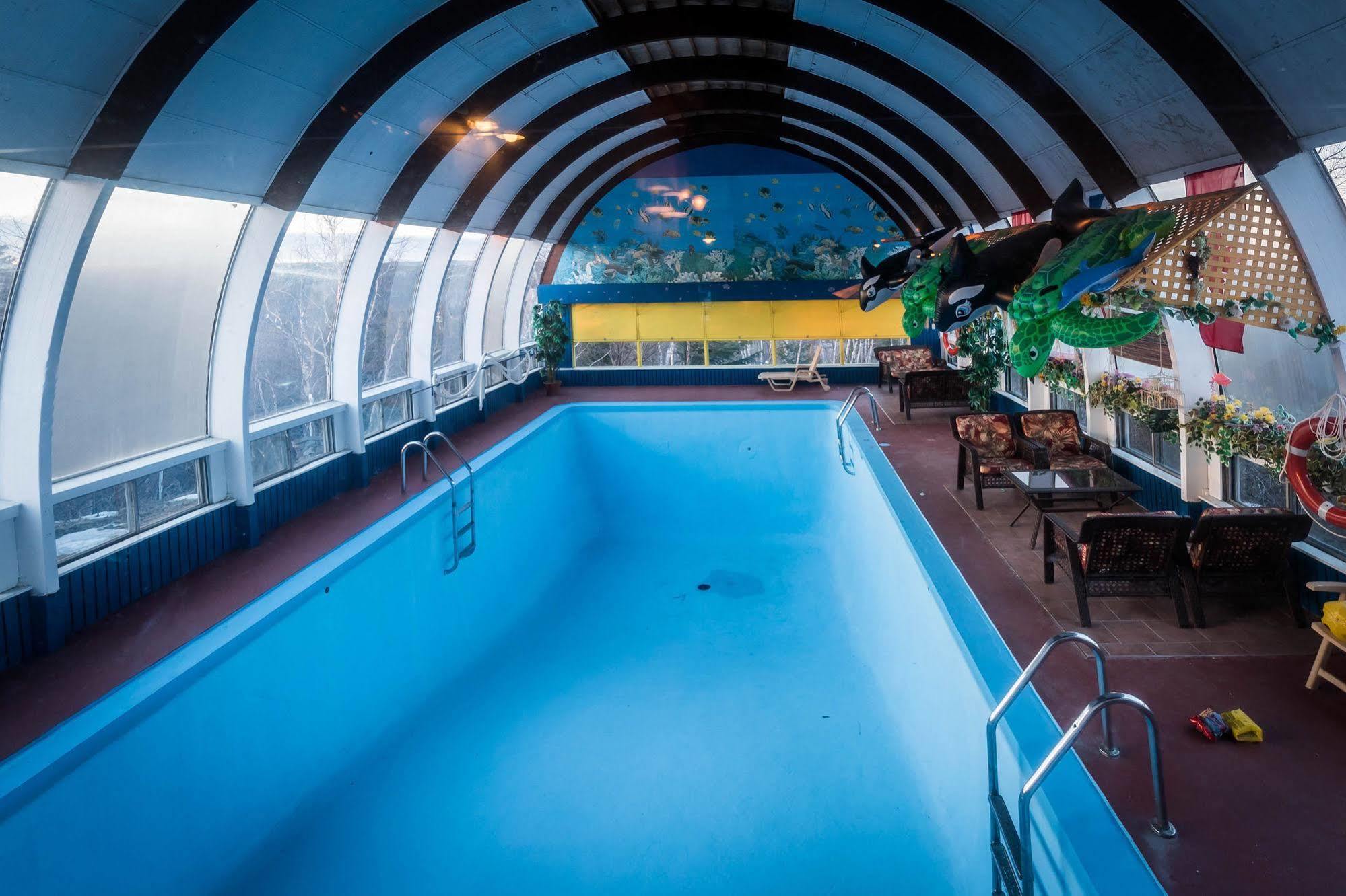 Hotel La Caravelle Baie-Comeau Εξωτερικό φωτογραφία